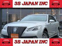2014 Toyota Crown