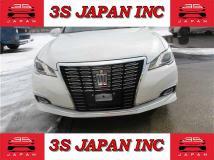 2016 Toyota Crown Hybrid
