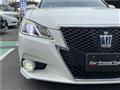 2013 Toyota Crown Hybrid