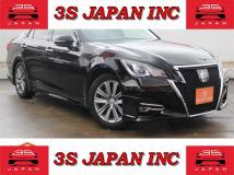 2015 Toyota Crown