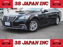 2017 Toyota Crown Hybrid