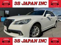 2013 Toyota Crown