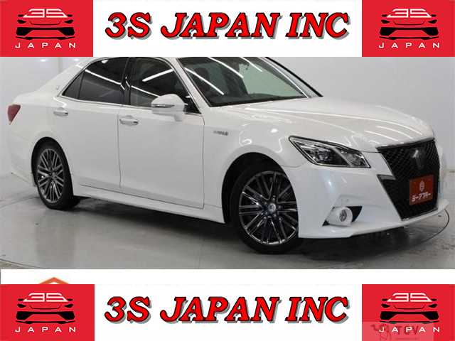 2014 Toyota Crown