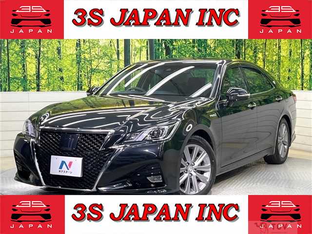 2017 Toyota Crown Hybrid