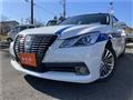 2014 Toyota Crown Hybrid