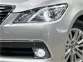 2013 Toyota Crown Hybrid