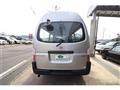 2006 Nissan Caravan