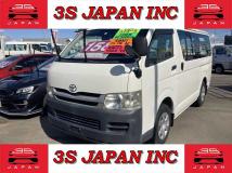 2010 Toyota Hiace Van