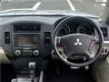 2006 Mitsubishi Pajero
