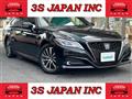 2019 Toyota Crown Hybrid