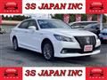 2014 Toyota Crown Hybrid