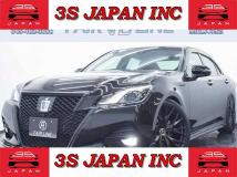 2017 Toyota Crown Hybrid