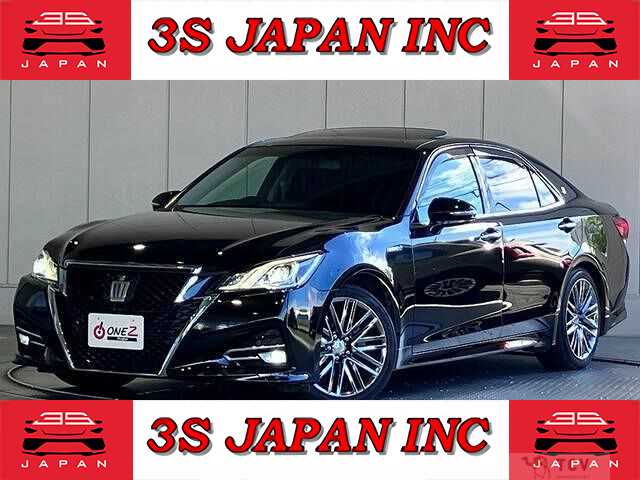 2016 Toyota Crown Hybrid
