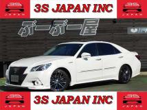 2014 Toyota Crown