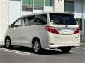 2013 Toyota Alphard