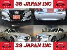 2015 Toyota Crown