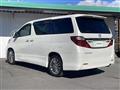 2013 Toyota Alphard