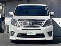 2013 Toyota Alphard