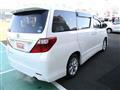 2011 Toyota Alphard
