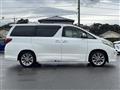 2011 Toyota Alphard