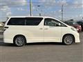 2013 Toyota Alphard