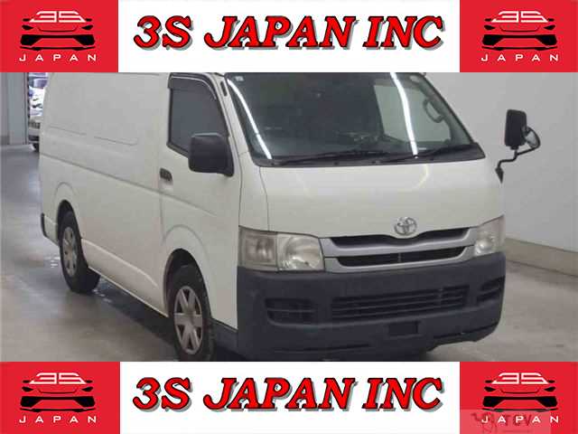 2010 Toyota Regiusace Van