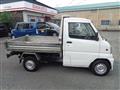 2000 Mitsubishi Minicab Truck