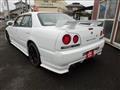 2000 Nissan Skyline