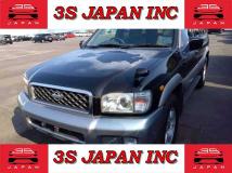 2000 Nissan Terrano