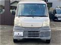 2000 Mitsubishi Minicab Van