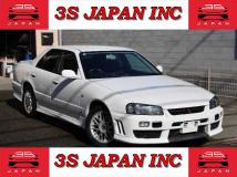 2000 Nissan Skyline