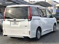 2015 Toyota Noah