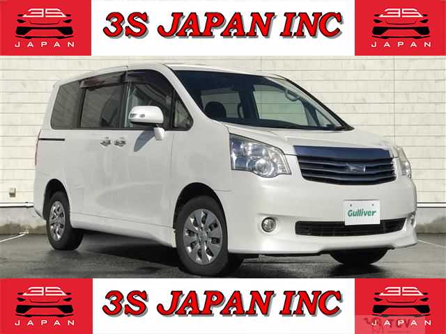 2012 Toyota Noah