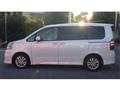 2010 Toyota Noah