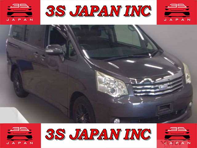 2013 Toyota Noah