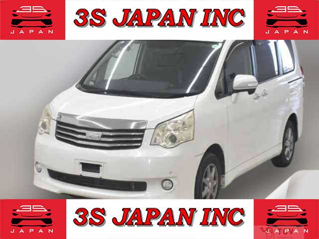 2013 Toyota Noah