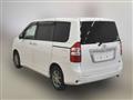 2013 Toyota Noah