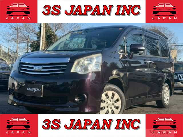 2012 Toyota Noah
