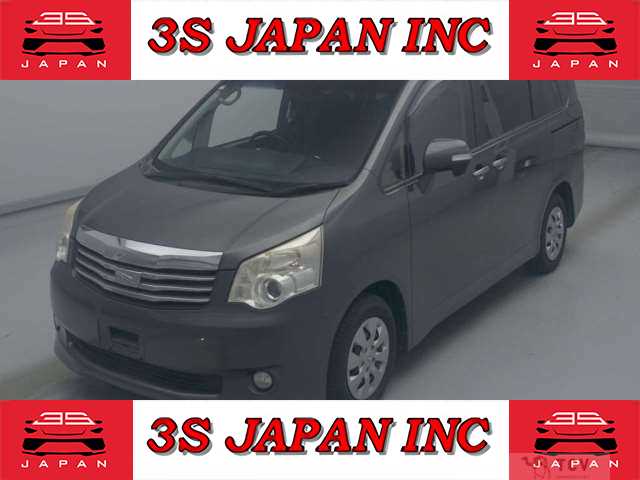 2011 Toyota Noah