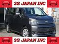 2012 Toyota Voxy