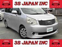 2013 Toyota Noah