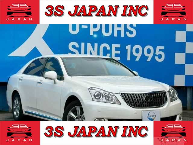 2012 Toyota Crown Majesta