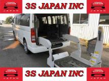 2007 Toyota Regiusace Van