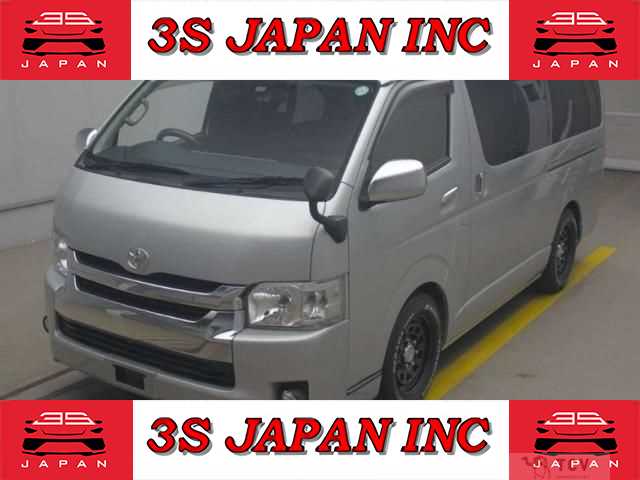 2015 Toyota Regiusace Van