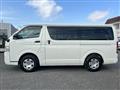 2010 Toyota Hiace Van