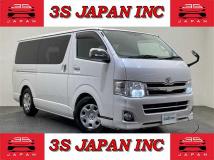 2010 Toyota Hiace Van