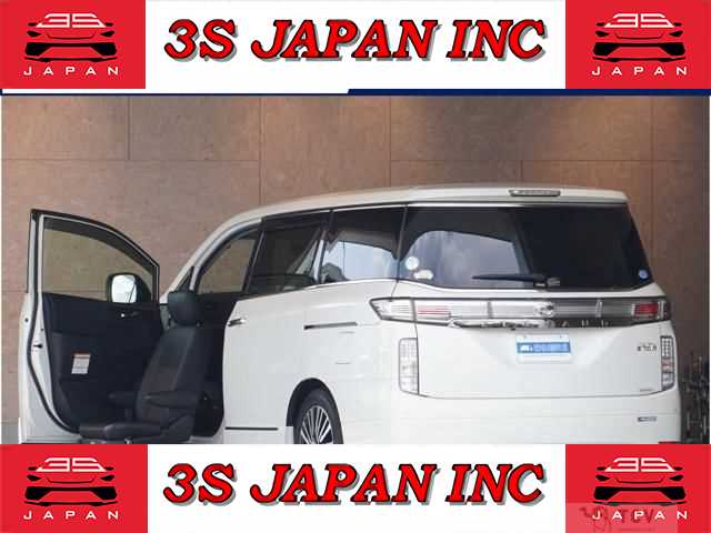 2014 Nissan Elgrand