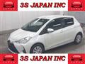 2017 Toyota Vitz