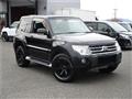 2011 Mitsubishi Pajero
