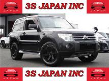 2011 Mitsubishi Pajero